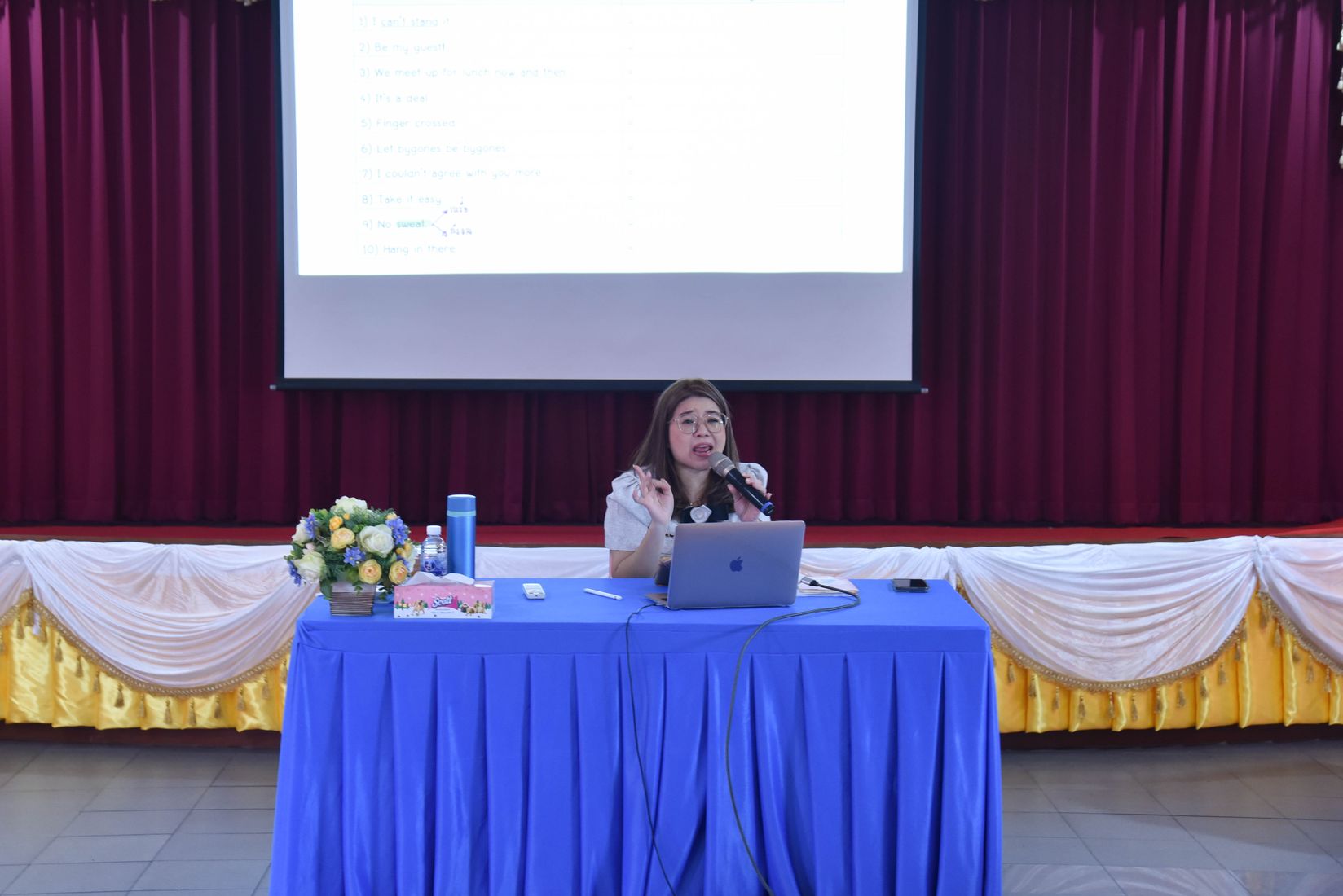 โรงเรียนปรีชานุศาสน์
